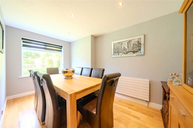 8, Westmoor Rise, West Yorkshire photo 4