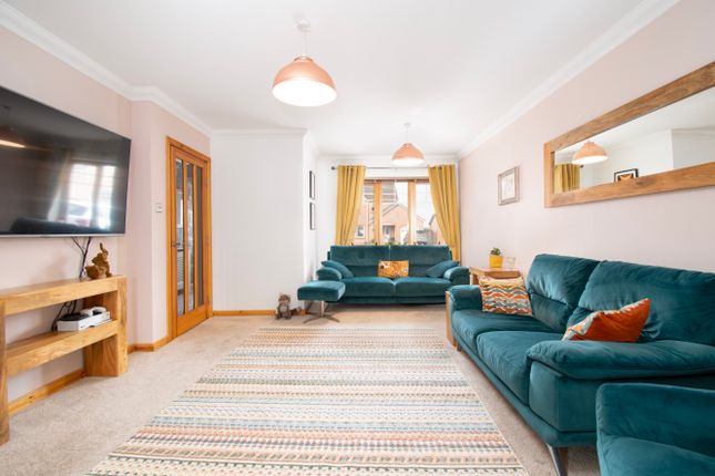 50, Mallard Drive, Montrose photo 3