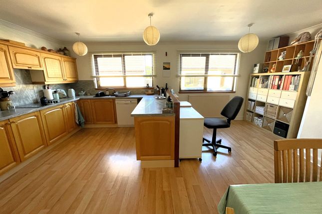 Kitchen A.Jpg