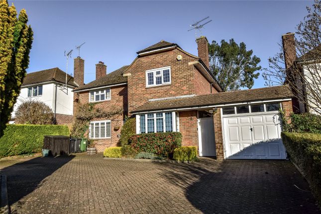 Thumbnail Detached house for sale in Bridgewater Road, Berkhamsted, Hertfordshire