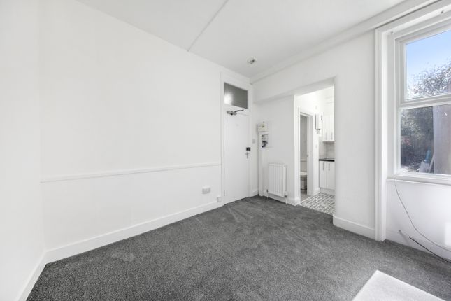 72, Kingscourt Road  photo 2