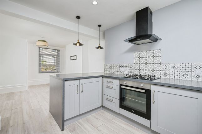 11, Western Road, Ivybridge photo 4