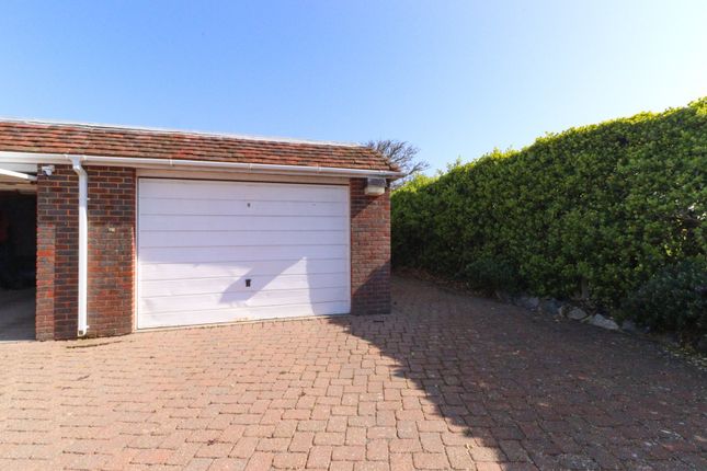 1 Tudor Manor, 161, Sea Road, Kent photo 3