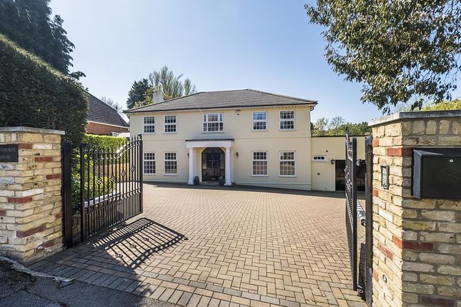Thumbnail Detached house to rent in Hunting Close, Esher