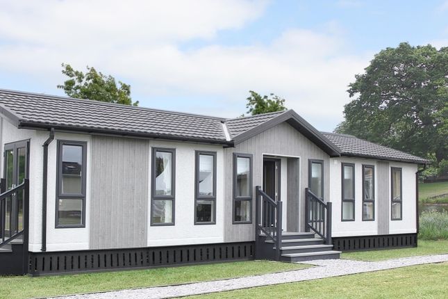 2-bed caravan on 39, The Grange Moorbarns Lane, Lutterworth, £289,000