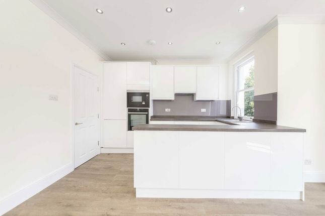 FFF, 23A, Muswell Road, London photo 4