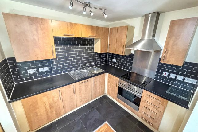15 St. Vincent Court, Pudsey photo 4