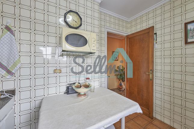 Apartment for sale in Plaza De León 33404, Corvera, Asturias
