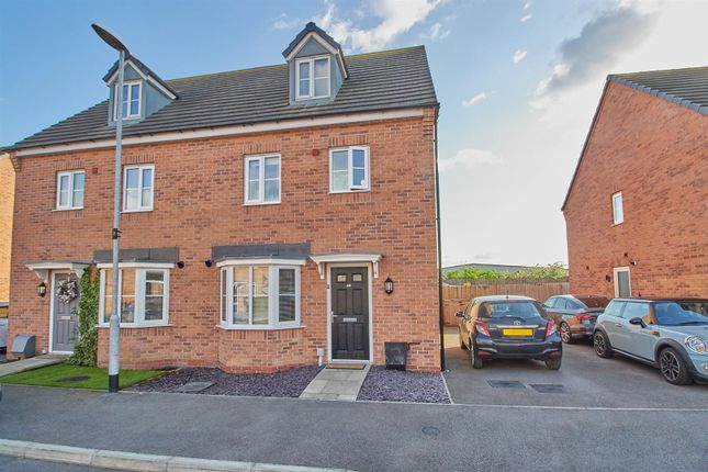 Semi-detached house for sale in Slate Drive, Burbage, Hinckley