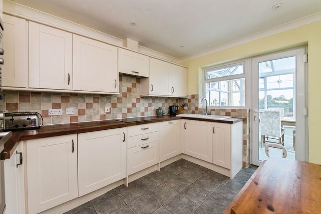 30, Manleys Lane, Honiton photo 4