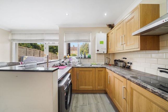 64 Beverstone Road, Thornton Heath photo 4