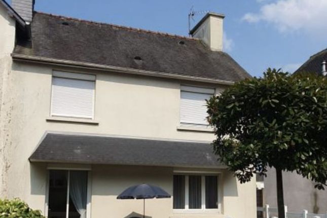 Thumbnail Property for sale in Loudeac, Bretagne, 22600, France