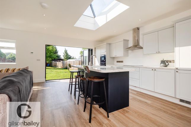 24, Meadow Way, Norwich photo 2