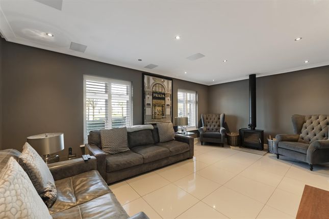 67, Tower View, Kings Hill photo 4