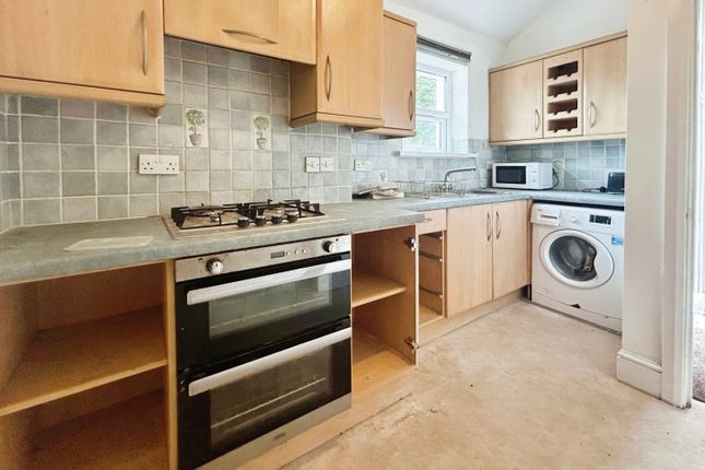 44, PONTYPRIDD photo 3