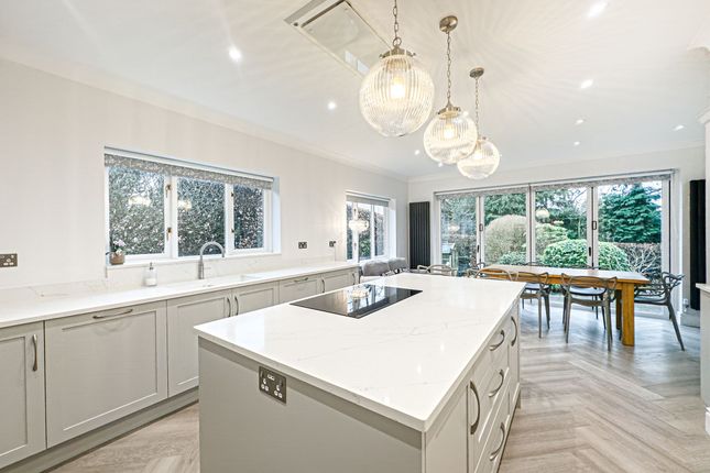 76 Dawstone Road, Wirral photo 2