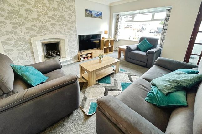 13, Barnfield Close, Bolton photo 3