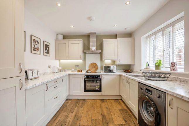 30, Tudor Pole Road, Somerset photo 2