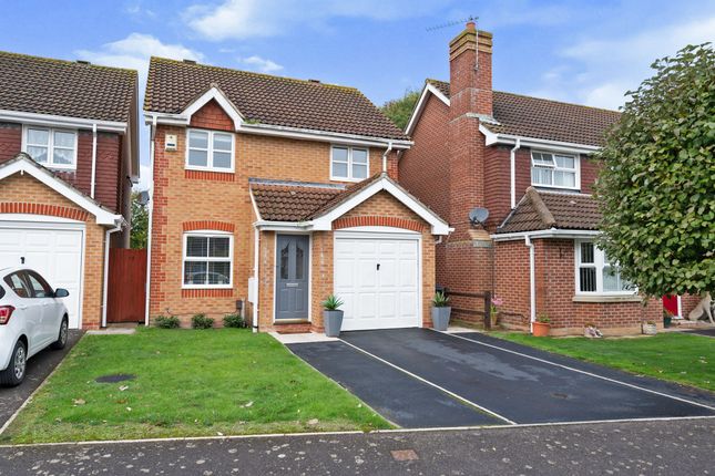 Thumbnail Detached house for sale in Hamfield Drive, Hayling Island