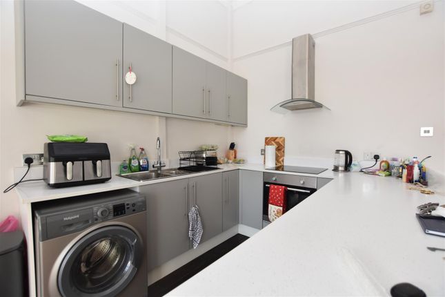 Markwick Terrace, St. Leonards-On-Sea photo 5