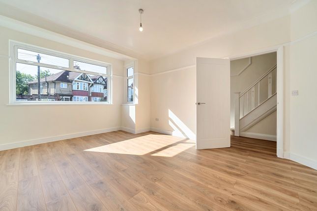 43, Nibthwaite Road, Harrow photo 2