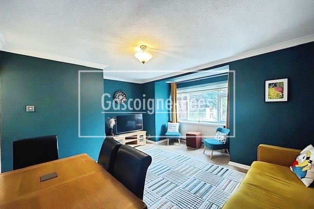 Flat 1, Camberley photo 4