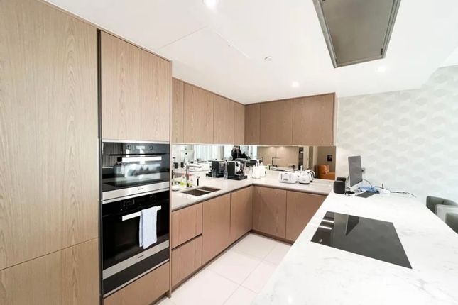 23 Sugar Quay, 1 Water Lane, London photo 4