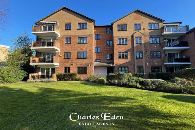 Flat for sale in Beech Court, Copers Cope Road, Beckenham