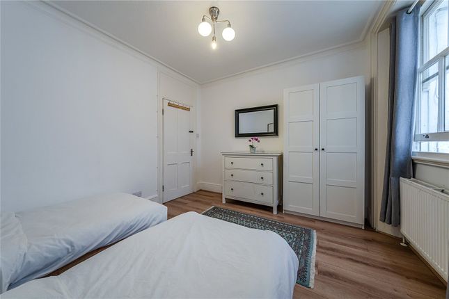 Flat for sale in Old Marylebone Road, London