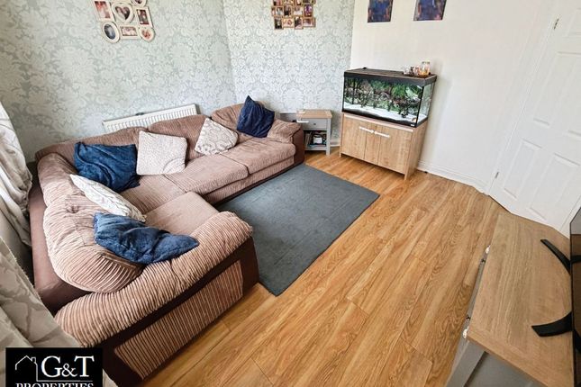 43 Worcester Road, Dudley photo 3