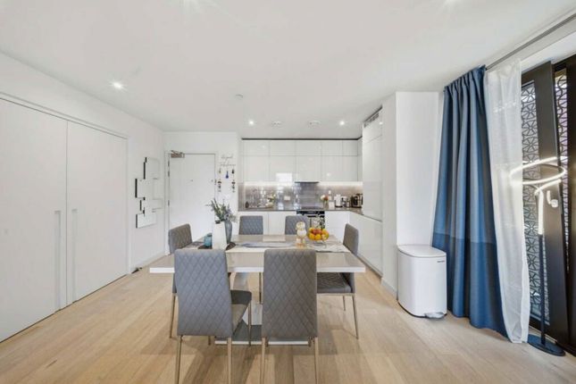 42 John Cabot House, 6, Clipper Street, London photo 4