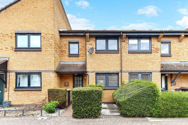 Thumbnail Terraced house to rent in Taeping Street, Canary Wharf