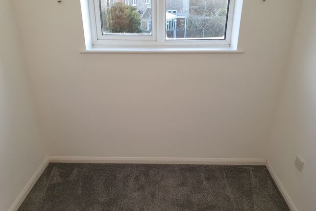 Terraced house to rent in The Spinney, Bar Hill