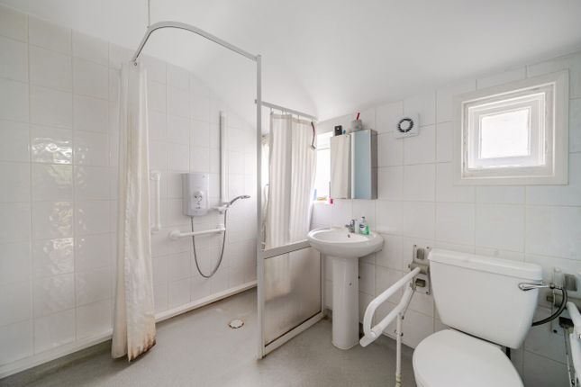 4, Southview, Ewshot photo 4