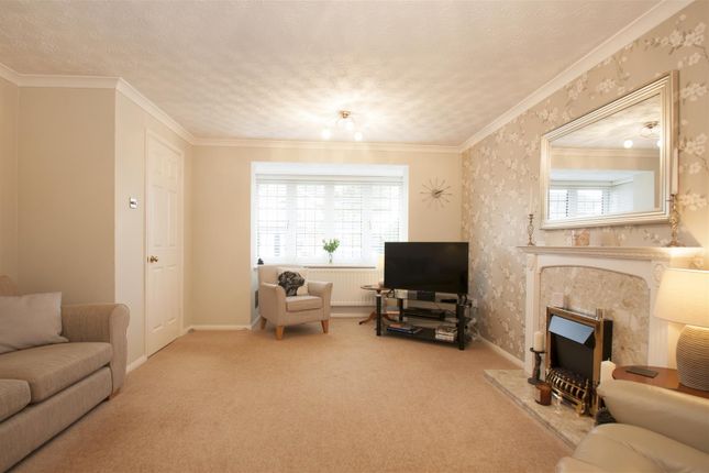 1, Southwold Spur, Langley photo 2