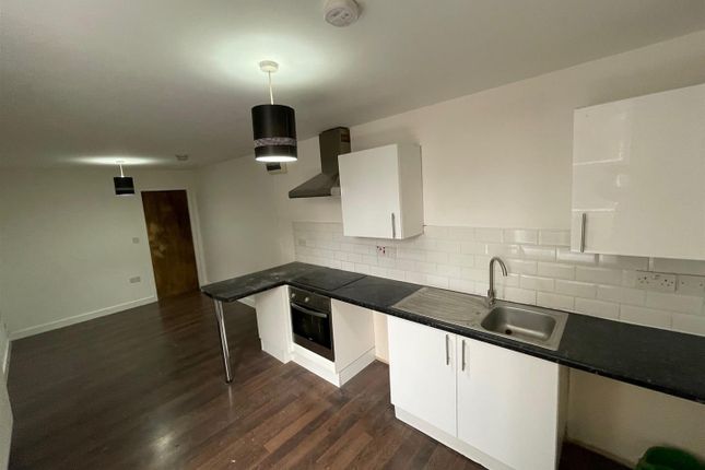 9, Temperance Hall, LEEDS photo 4
