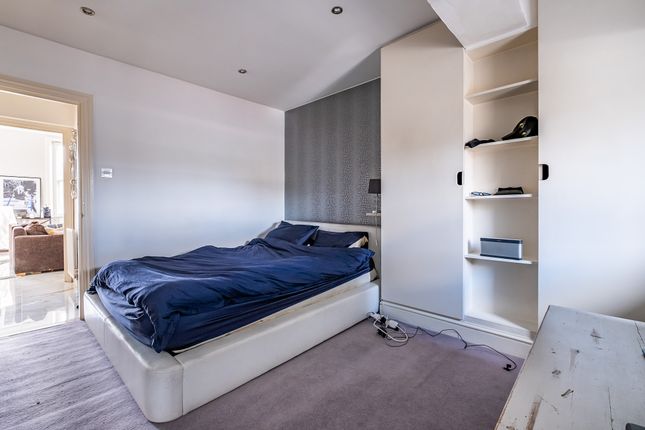 4, Barker Street, LONDON photo 5