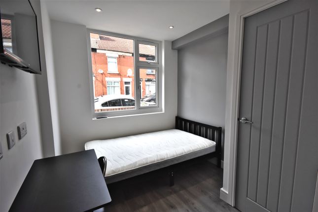 Thumbnail Room to rent in Richmond Street, Coventry