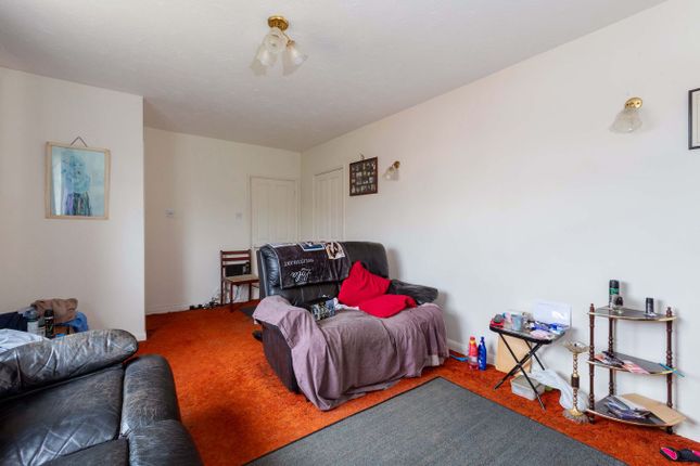 25, Harrow Close, Maidenhead photo 4