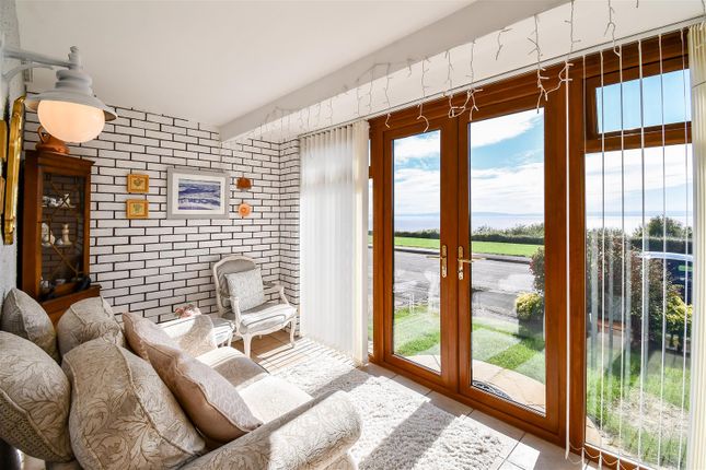 35, Marine Drive, Barry photo 4