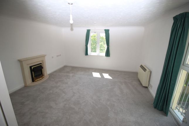 44, Grosvenor Court, Ivybridge photo 3