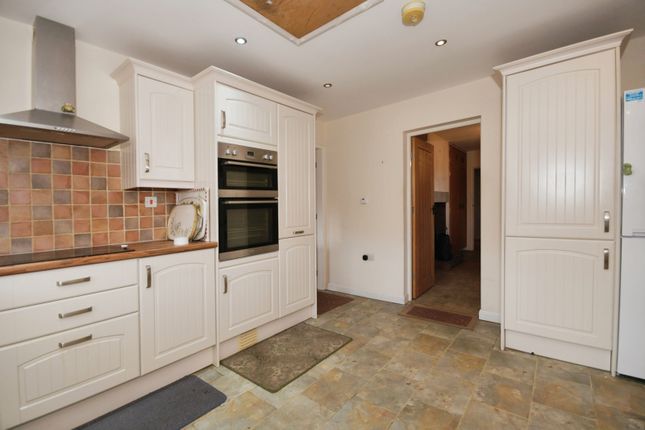The Bungalow,, Blackwell, Derbyshire photo 4