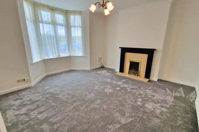 NEWTON NOTTAGE ROAD, PORTHCAWL photo 3