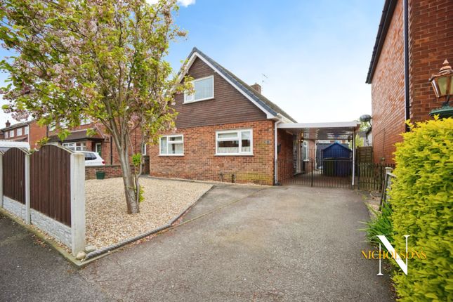 Detached bungalow for sale in Richmond Road, Retford, Nottinghamshire