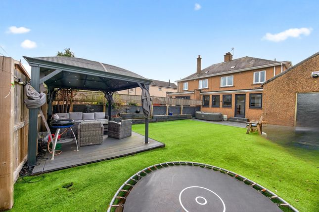 12, Buchanan Drive, Stirling photo 4