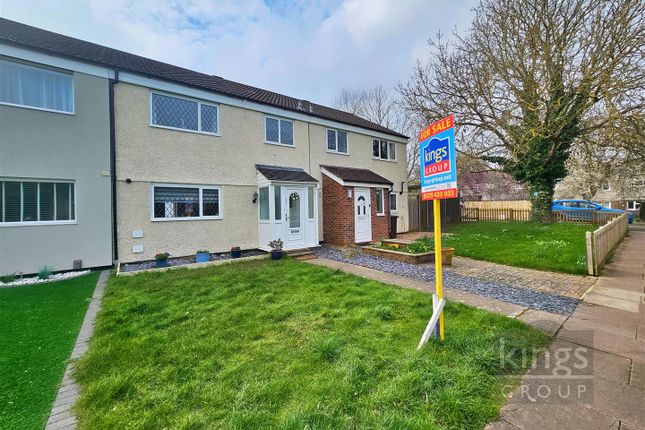 Thumbnail Terraced house for sale in Fennells, Harlow