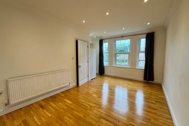 Flat 7, Worthing photo 3
