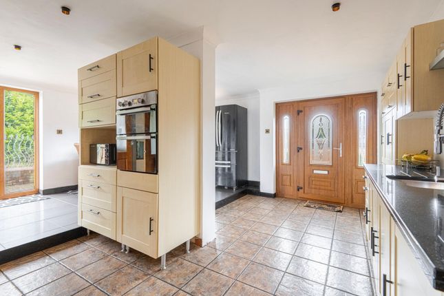 112 Yarmouth Road, Great Yarmouth photo 4