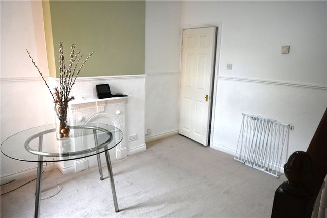 Terraced house to rent in Belmont, Reading