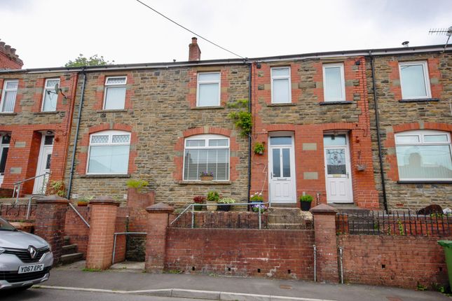 Thumbnail Terraced house for sale in Gelynos Avenue, Argoed